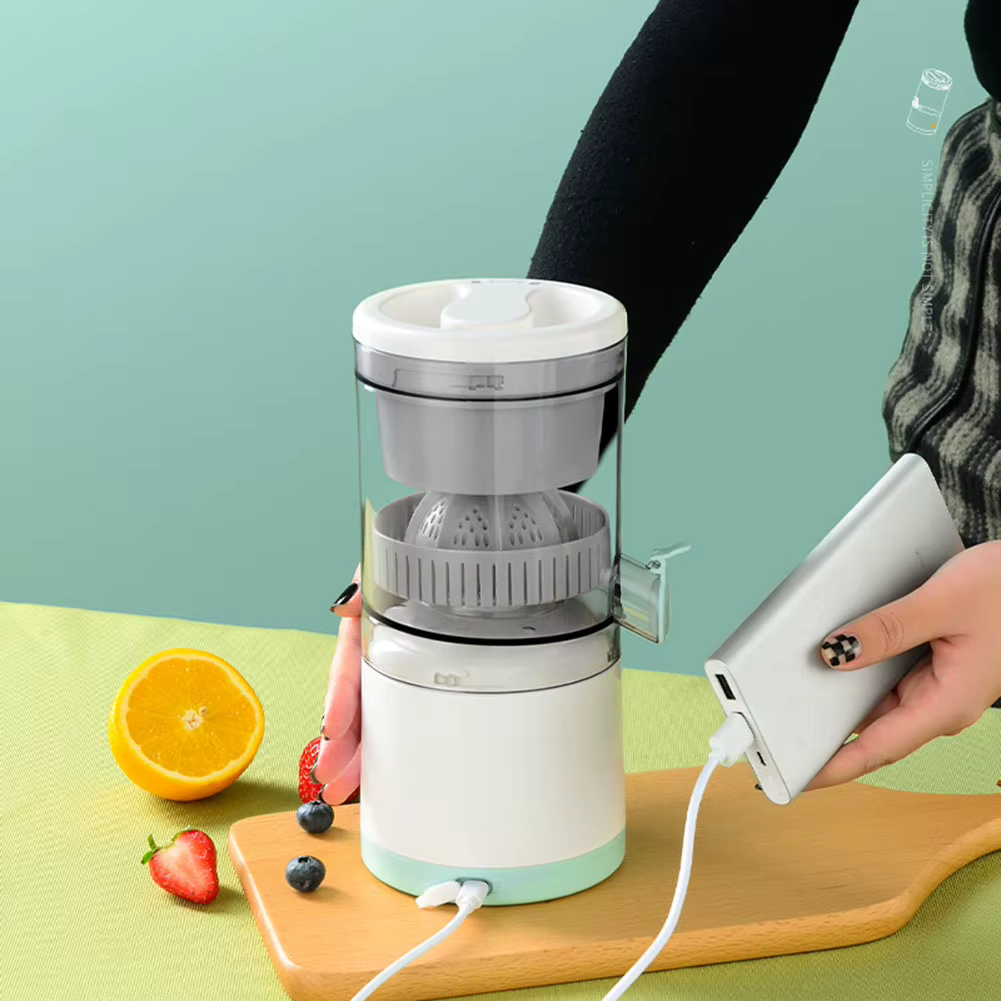 JuicyGo™ - Tragbarer elektrischer Zitruspressen