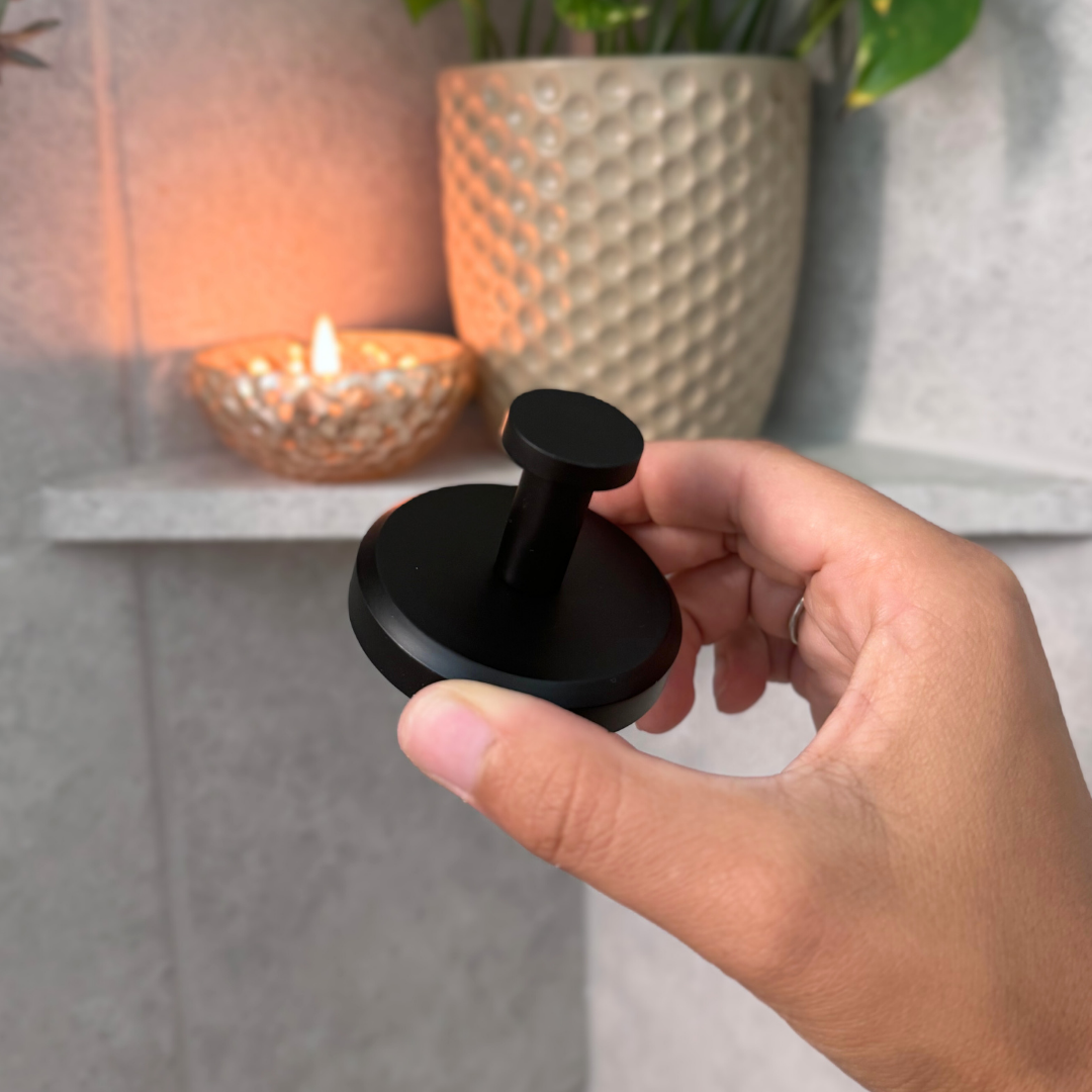 FixHook™ – Ultra-Haftender Saugnapf-Haken, jederzeit repositionierbar