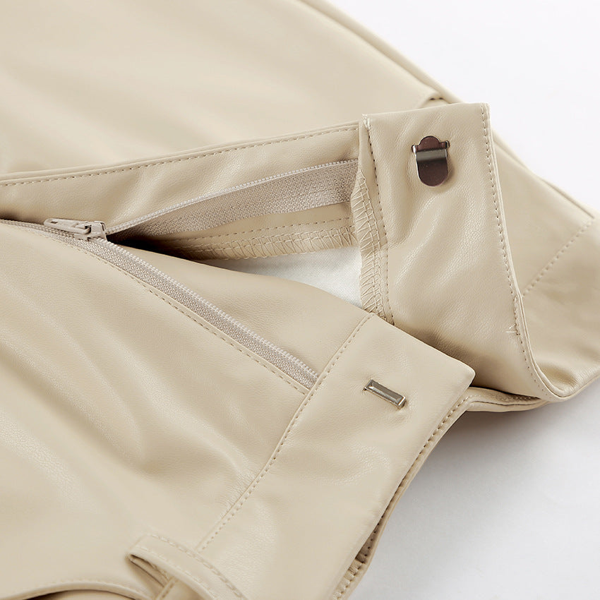 Eleganter Kunstleder-Midirock mit Schlitz – Schwarz & Beige