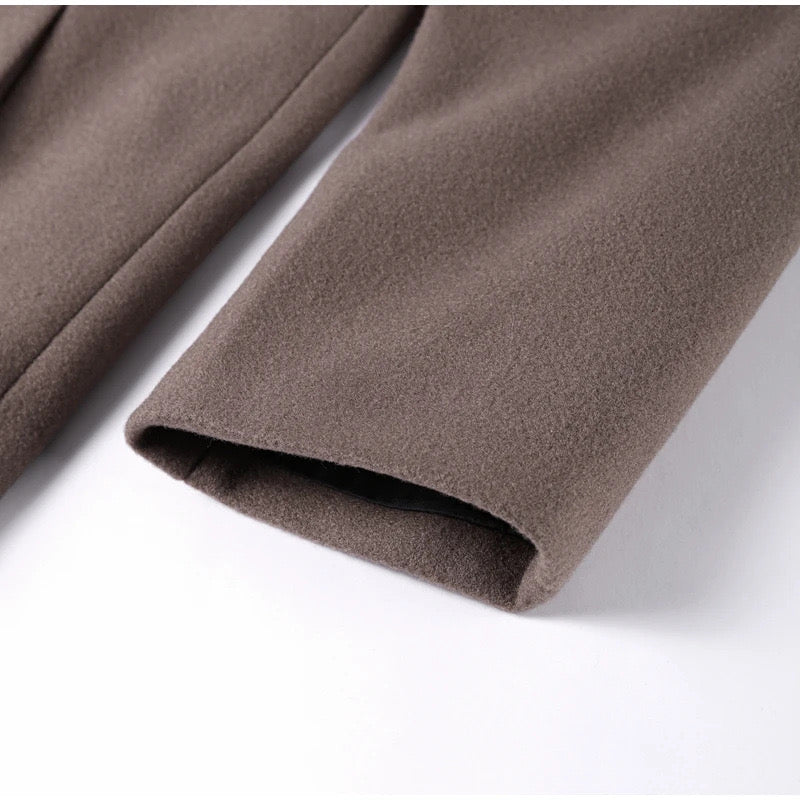 Langer Wollmantel mit Doppelreihe – Elegant & Zeitlos