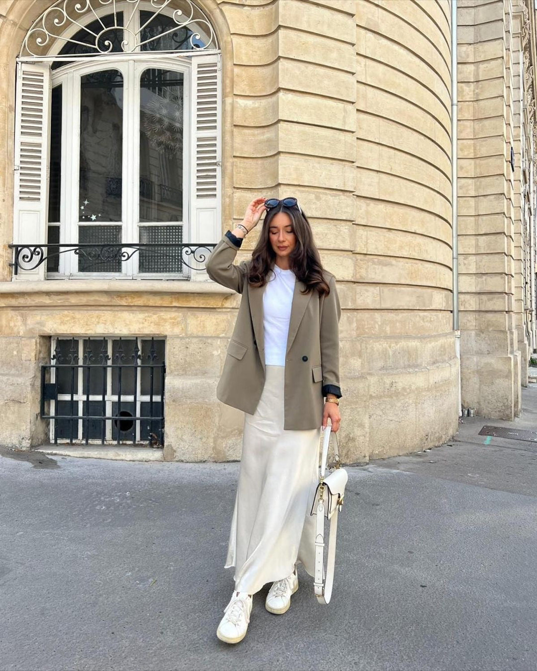 Lina Satin-Maxirock mit Glanz – Elegant & Luftig