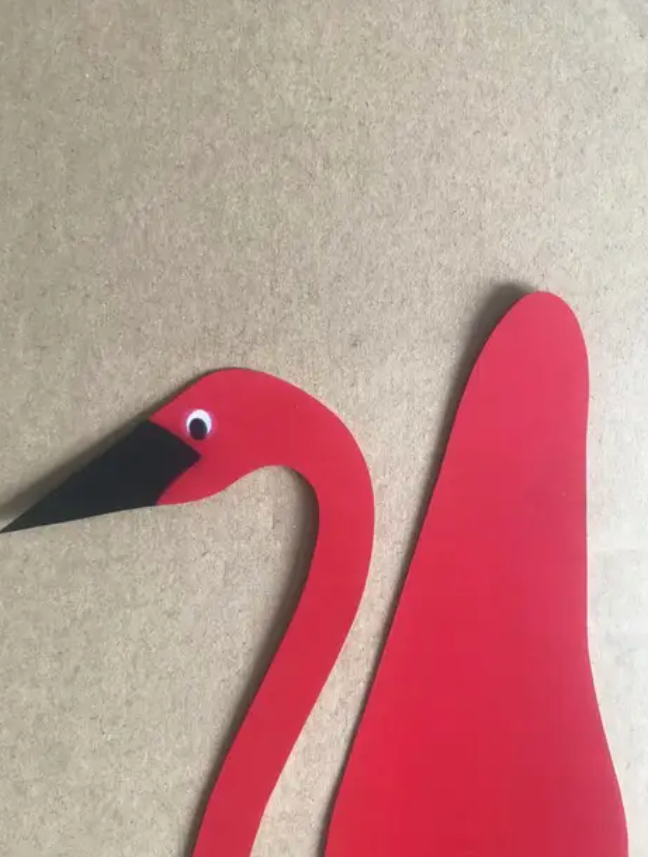 FlamiDeko™ – Die ikonische Flamingo-Figur für deinen garten