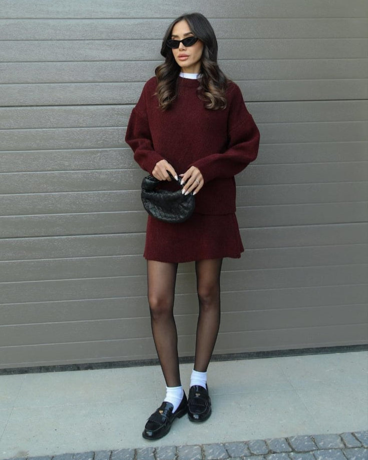 Zweiteiliges Strick-Set mit Rock – Elegant & Gemütlich