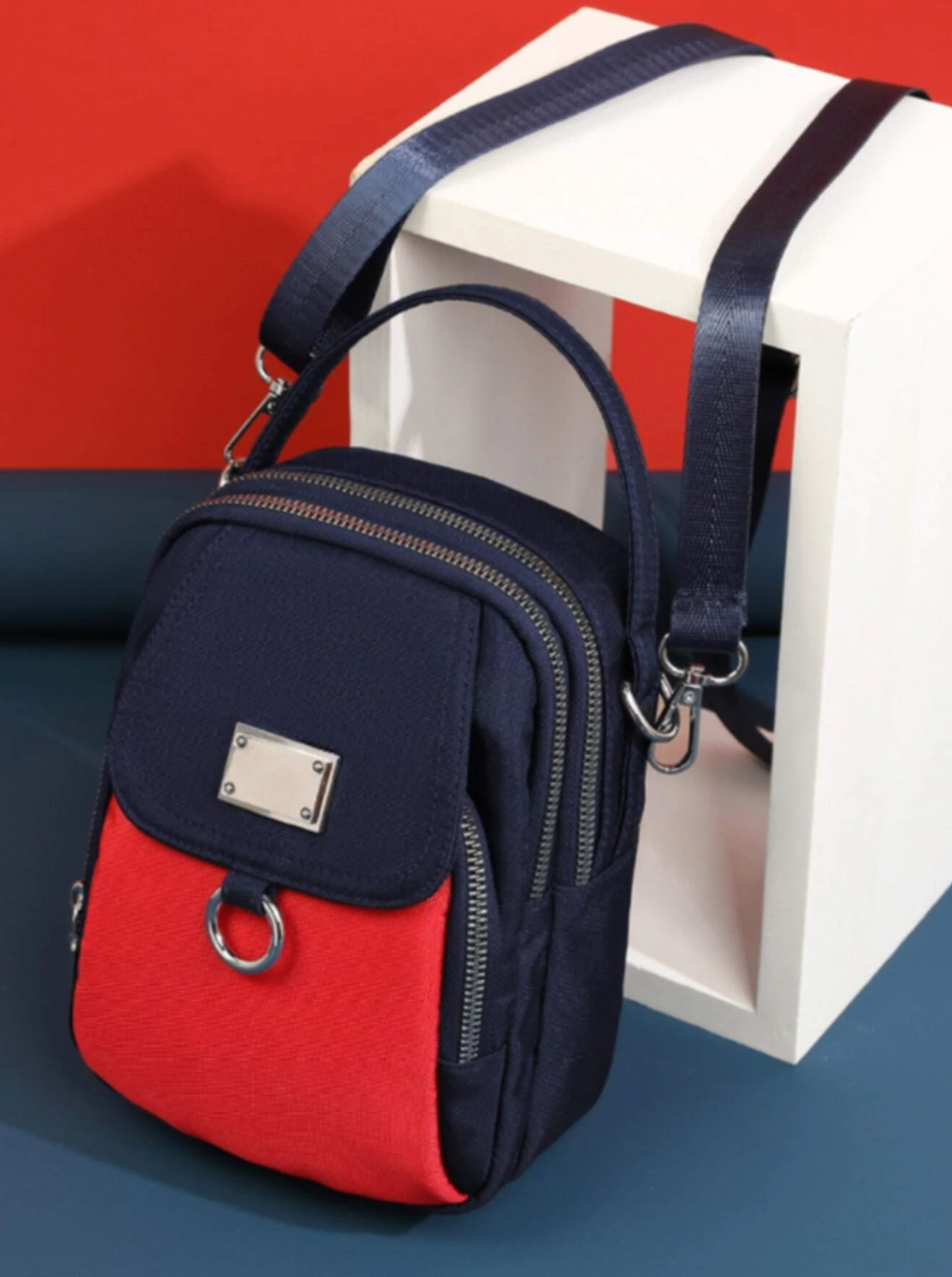 AVA ChicBag™ – Deine stilvolle Alltagsheldin mit Geheimfach | 50% RABATT