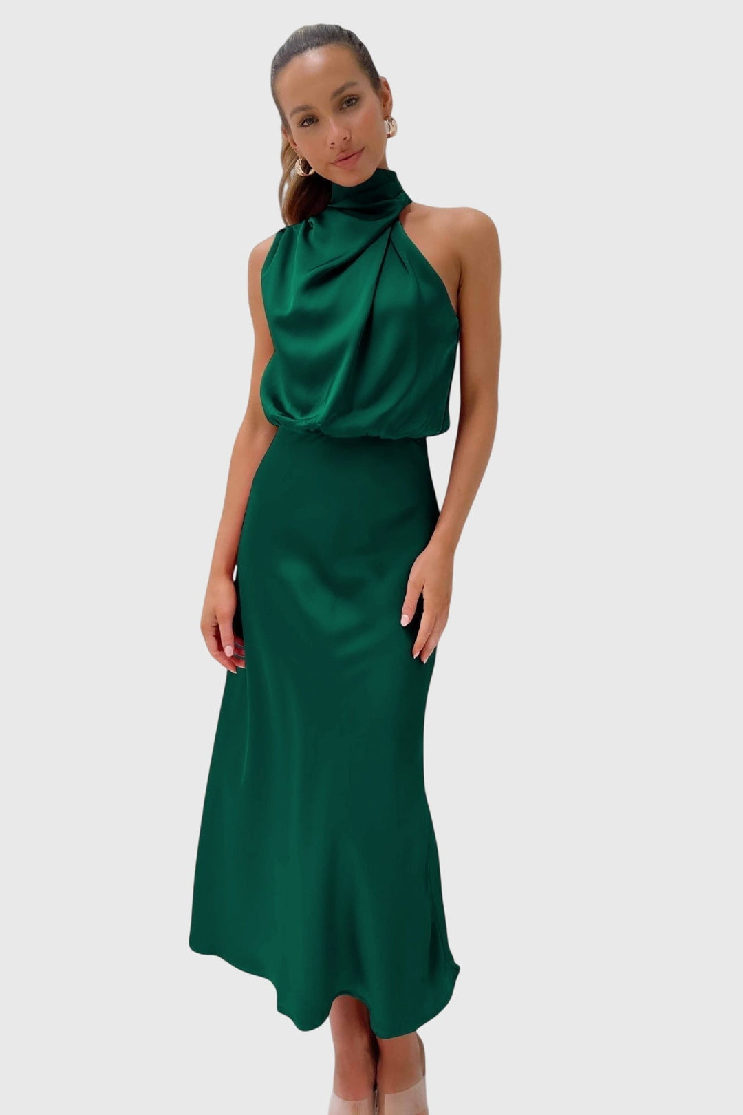 Satin-Abendkleid mit Drapierung – Elegant & Zeitlos