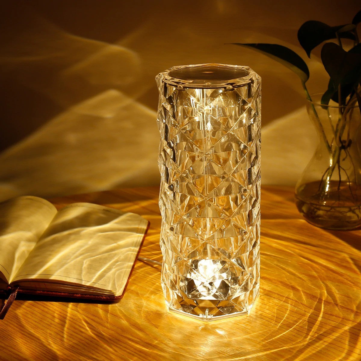 LumiKristall™ – Die elegante LED-Lampe im Kristallstil
