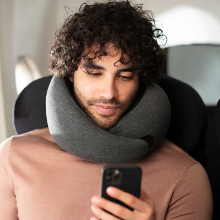 50% RABATT | TravelHugz™ Nackenkissen – Der Ultimative Komfort für Deine Reisen